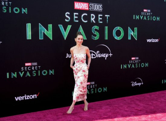 艾米莉亞克拉克亮相《秘密入侵》首映禮