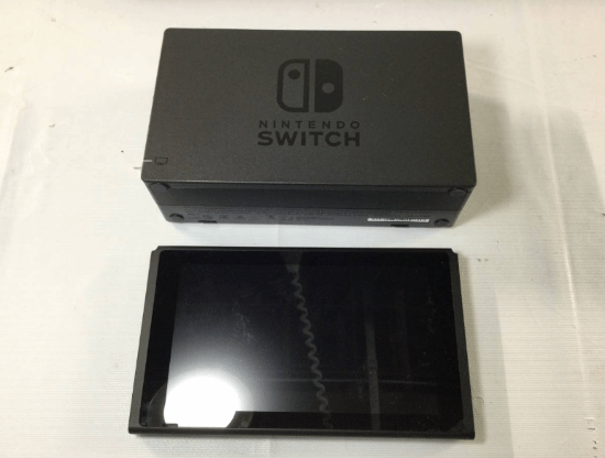 Switch开发机被拍卖：成交价高达7600元！