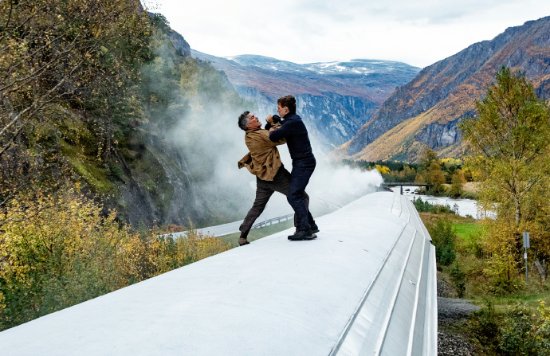 Tom Cruise's Cliff Jumping Car Stunt in Mission: Impossible 7