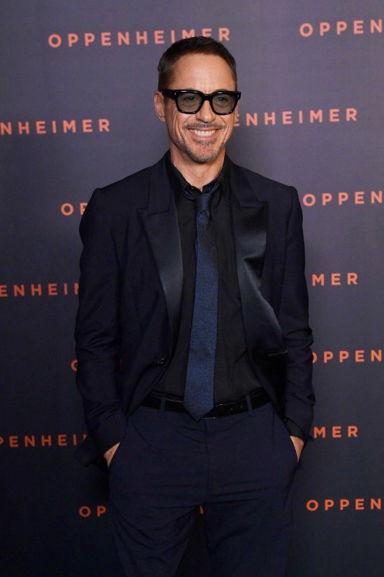 Stars Shine at the Premiere of 'Auburnheimer': Robert Downey Jr.'s Adorable Stance