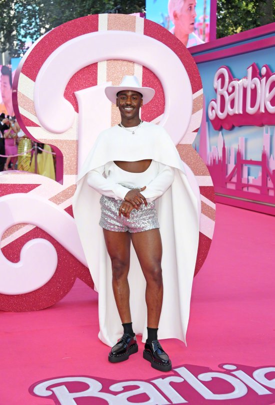 Barbie London Premiere: Lead Actress Stuns in Red Mini Skirt!