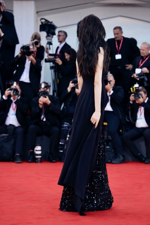 Shu Qi Stuns on Venice Film Festival Opening Red Carpet: Elegant Black Gown at 47