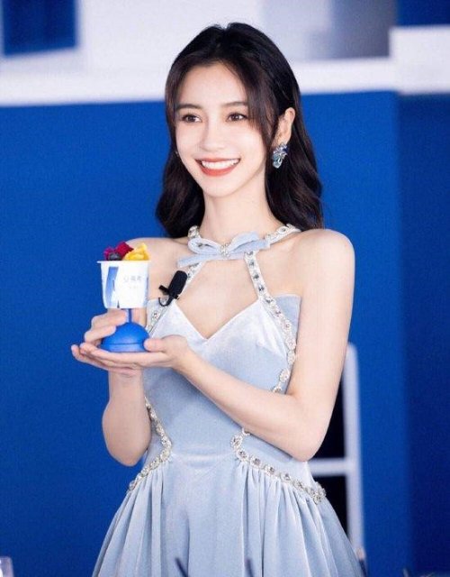 Lead Role Turns into Cameo? Yang Ying's Response to 