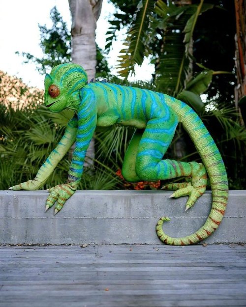 Breaking Species Boundaries: Janelle Monáe's Halloween COS as a Chameleon