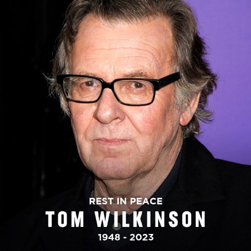 走向遠方！英國演藝界巨星湯姆·威爾金森永遠離世，曾演繹《蝙蝠俠》法爾科內