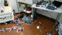 父母送孩子手办孩子倒茅台 人会变成自己讨厌的模样吗