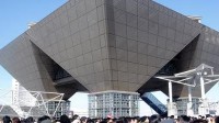 倒卖同人志 咋就成了日本高中生日入18万的财富密码